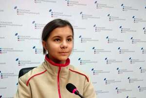Луганская школьница Анастасия Василина: "Для меня большая честь быть юнармейцем"