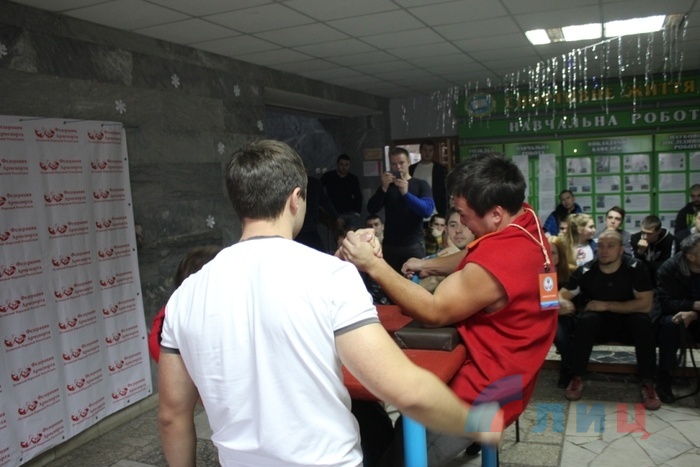 Первый Республиканский чемпионат по армрестлингу, Луганск, 21 декабря 2015 года