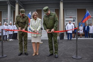 LPR Head and Russia's Deputy Minister of Defence open new medical centre in Lugansk