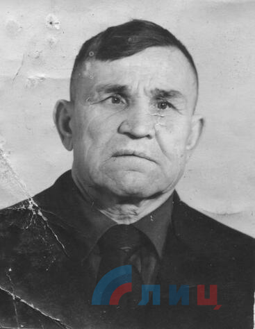 Лазуткин Степан Семёнович (1914 - 1985). Воевал с 1941 года, дошел до Берлина. Награжден орденом Отечественной Войны.