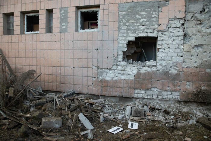 Последствия обстрела села Николаевка со стороны ВСУ, 30 ноября 2021 года