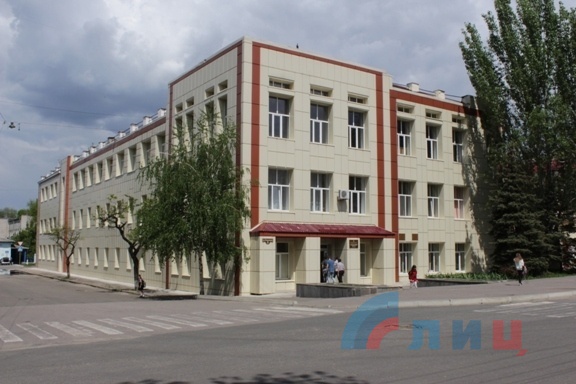 Председатель Совмина проинспектировал восстановление учебных учреждений Республики, 13 мая 2015 года 