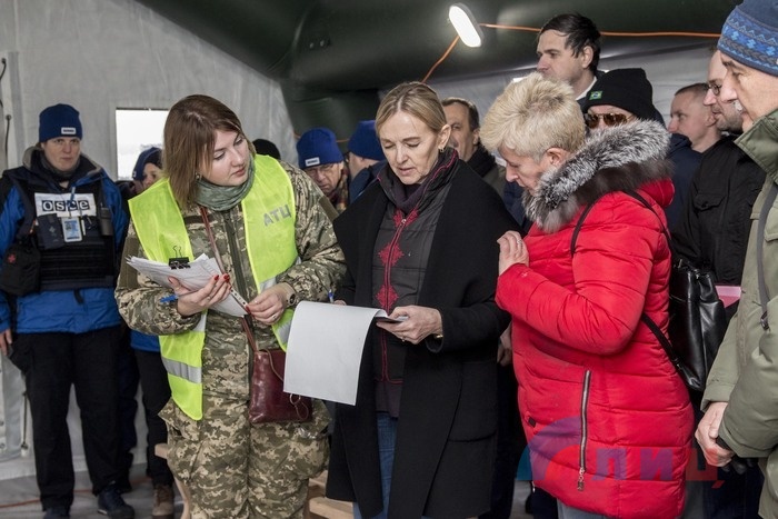 Обмен удерживаемыми лицами, район пункта пропуска "Горловка-Майорское", 29 декабря 2019 года