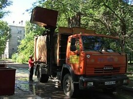 Коммунальщики Луганска за неделю убрали более 14 тыс. кубометров мусора – мэрия