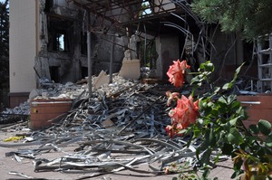 Специалисты ГСЕЗ начали обследование поврежденных домов и соцобъектов в Лисичанске