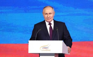 Путин: Работники местной власти Донбасса и Новороссии – это сильные, стальные люди