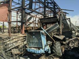 Зернохранилище и сельхозтехника получили повреждения при обстреле ВСУ Хорошего - СЦКК