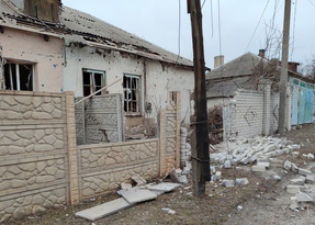 Несколько частных домов в Лисичанске повреждены обстрелами ВСУ, пострадавших нет