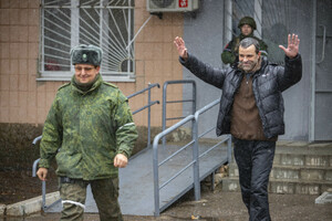 Освобождение из плена похищенного ВСУ офицера представительства ЛНР в СЦКК Андрея Косяка, Старобельск, 5 марта 2022 года
