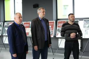 Выставка к 80-летию освобождения Белоруссии открылась в Луганске
