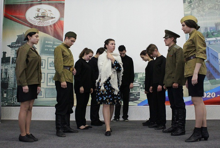 Мультимедийный проект "Память пылающих лет" в Луганском краеведческом музее, Луганск, 5 мая 2016 года