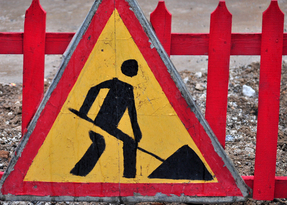 Текущие и ямочные ремонты дорог пройдут на 15 улицах Антрацита в этом году