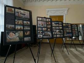 Выставка "География сказки" открылась в Лутугино в рамках проекта "Наши традиции"