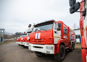 МЧС по ЛНР получило семь автоцистерн и две автолестницы для ликвидации пожаров