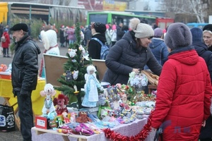 Предновогодняя ярмарка пройдет в Луганске 24 декабря – мэрия