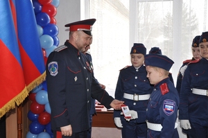 Церемония посвящения в кадеты состоялась в стахановской школе имени Болотова