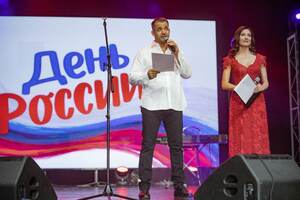 Луганск при помощи Москвы станет таким же красивым, как столица России - российский артист