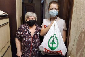 Волонтеры "Мира Луганщине" за неделю помогли 29 находящимся на самоизоляции жителям ЛНР