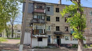 Четыре жилых дома в Золотом-5 получили повреждения при обстреле со стороны ВСУ – СЦКК