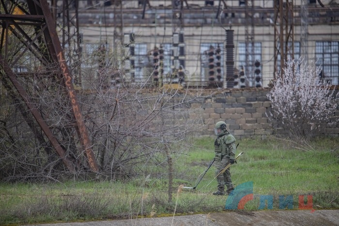 Russian combat engineers destroy 260 UXO at Schastye power plant