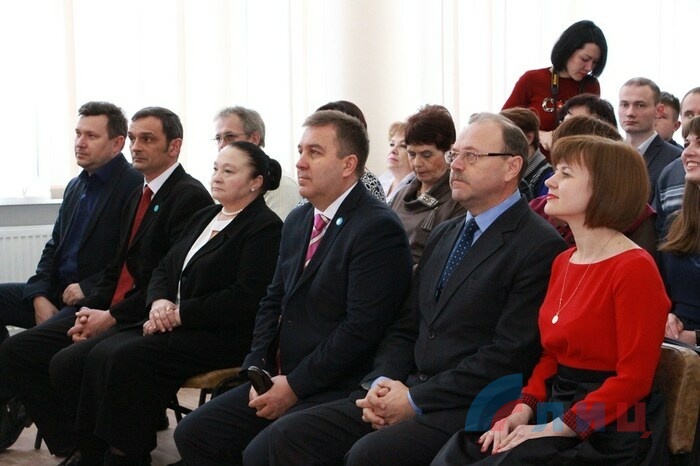 Открытие восстановленной школы №10 в Зоринске, Перевальский район, 18 января 2017 года