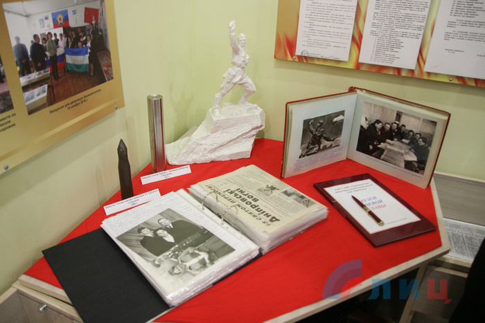 Открытие музея боевой славы имени младшего политрука Еременко в селе Хорошее, Славяносербский район, 12 июля 2017 года