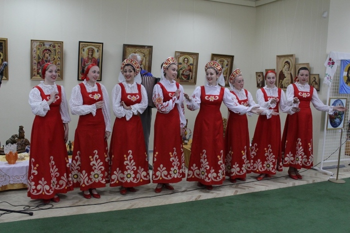 Народный клуб "Левша" отметил свое 35-летие выставкой и праздничным концертом