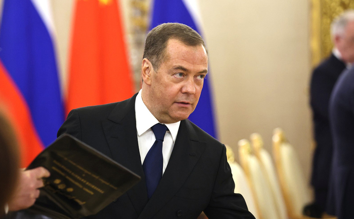 Научная инфраструктура более 50 вузов в новых регионах нуждается в обновлении – Медведев