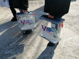 Жители Рубежного участвуют в выборах во второй день досрочного голосования
