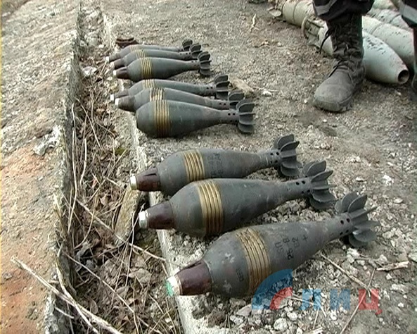 Саперы МЧС ЛНР обезвредили более тысячи взрывоопасных предметов на Чернухинской птицефабрике 