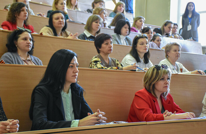 Открытие "Школы успешной женщины", Луганск, 5 мая 2023 года