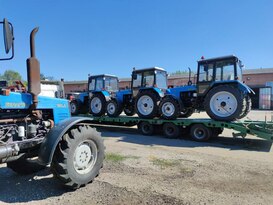 РАХ доставил в ЛНР первую партию тракторов для последующей их передачи в лизинг аграриям