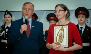 Культуролог Нина Ищенко получила приз литературного форума "Золотой Витязь"