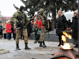 Жители Марковки провели митинг в честь 80-летия освобождения поселка от фашистов