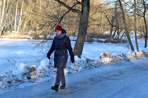 Синоптики прогнозируют 23 ноября в ЛНР от 14 до 3 градусов мороза, снег и гололедицу
