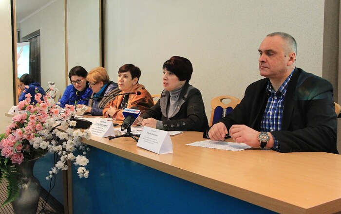 Заседание "круглого стола" о стратегических приоритетах развития ЛНР, Луганск, 10 февраля 2017 года