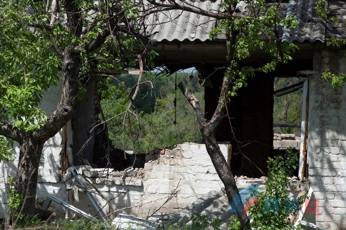 Разрушенный поселок Сокольники, 16 мая 2015 года. Фото: Николай Сидоров. 