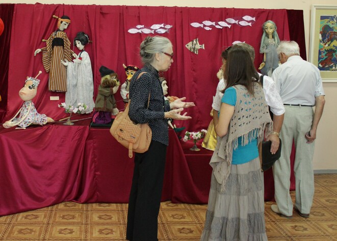 Выставка "Палитра волшебства искусства", Луганск, 20 августа 2015 года