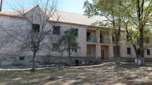 Строители на 80% выполнили ремонт пункта размещения переселенцев в поселке Ясеновский