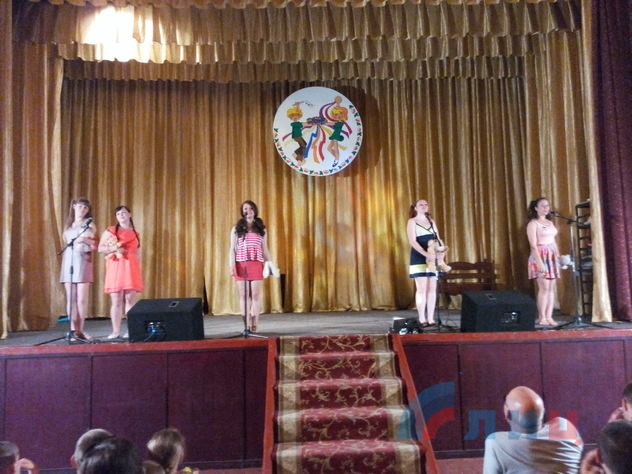Праздник, посвященный Международному дню защиты детей, в поселке Белореченский, 1 июня 2015 года