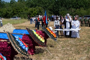 Перезахоронение останков 58 защитников ЛНР состоялось в Луганске