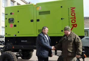 Удмуртия передала сверхмощный дизельный генератор Лутугинскому району