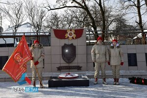 Представители ЛНР и Башкирии почтили в Петровском память генерал-майора Шаймуратова