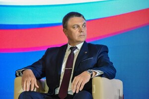 “United Russia” nominates candidates for LPR parliament, 15 local councils