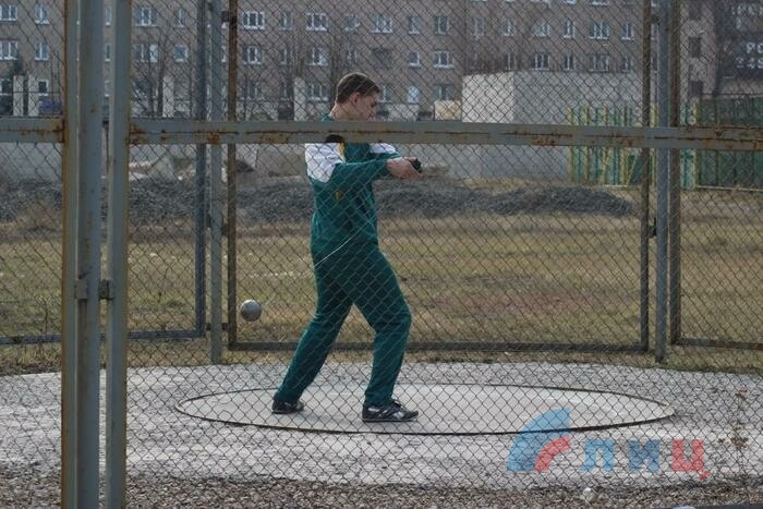 Зимнее первенство ЛНР по метанию молота, копья и диска, Луганск, 16 марта 2017 года
