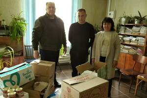Депутат Народного Совета доставил гумпомощь беженцам, размещенным в Новопсковском районе