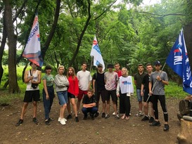 Молодежные активисты Республики приняли участие в туристическом квест-походе в Алмазной