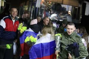 35 LPR militiamen return from Ukrainian captivity - Pasechnik
