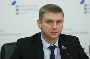 Указ Путина о гумподдержке Донбасса будет способствовать развитию ЛНР и ДНР - депутат