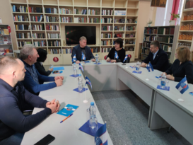 Советник главы ЛНР и представители Калужской области обсудили вопросы взаимодействия
